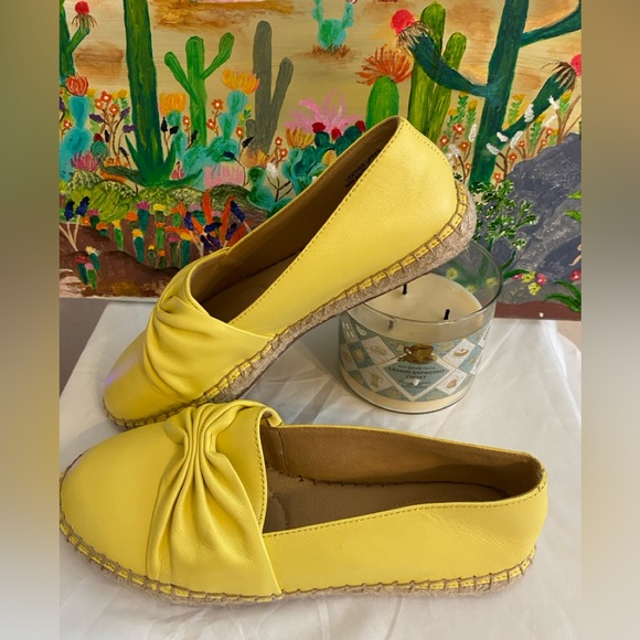 Talbots Izzy Cinched Nappa Yellow Leather Espadrille Slip-On, Loafers, 7 1/2 - Picture 4 of 11